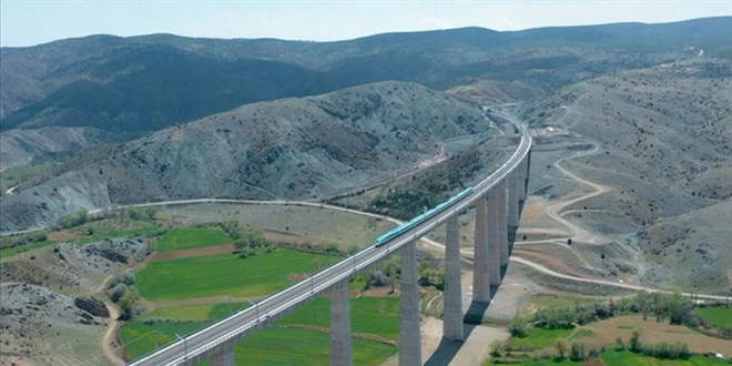 Kars-Iğdır-Aralık-Dilucu Demir Yolu Projesine 2,4 Milyar Euro
