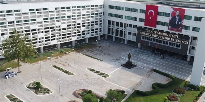 Antalya Büyükşehir Belediyesi'ne yeni operasyon