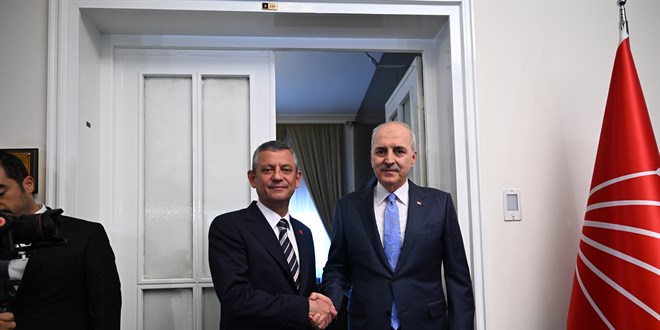 TBMM Başkanı Kurtulmuş, Özgür Özel'i ziyaret etti