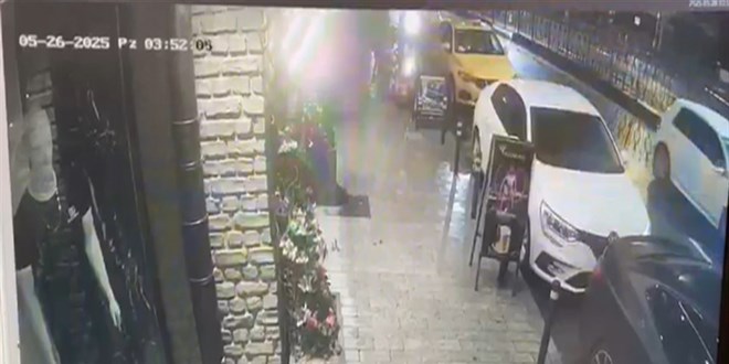Ataşehir'de oto galeriye kalaşnikoflu saldırı: 13 gözaltı