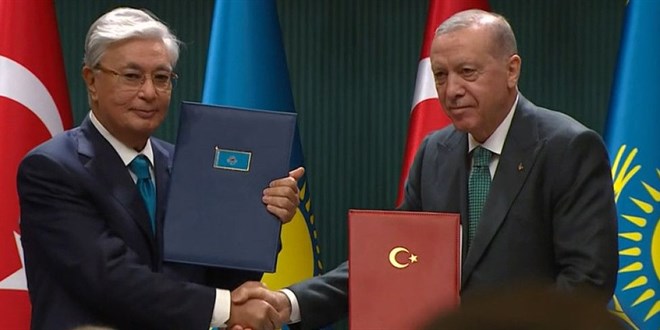 Türkiye ile Kazakistan arasında 20 anlaşma imzalandı