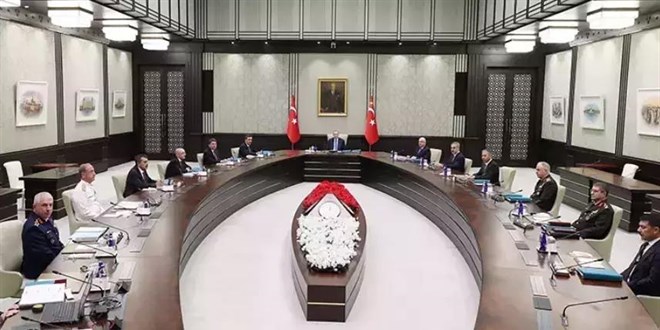 YAŞ toplanıyor