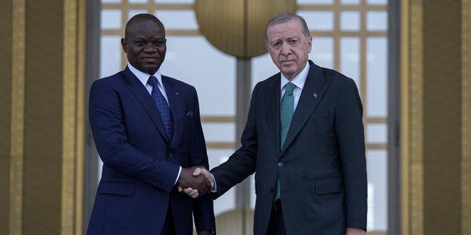 Türkiye ile Gabon arasında 8 anlaşma imzalandı