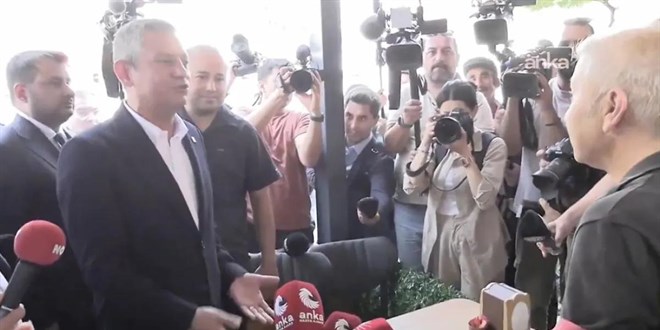 Özgür Özel, eşinin emekli maaşını açıkladı!
