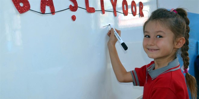 Okullarda forma zorunluluğu geri geliyor! Veliler çok mutlu