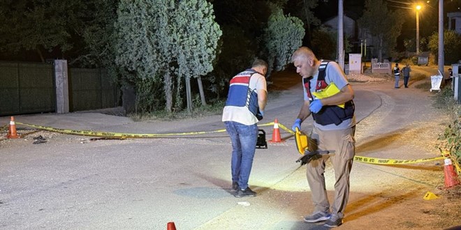 Sakarya'da iki aile arasında silahlı çatışma: 2 ölü, 2 yaralı
