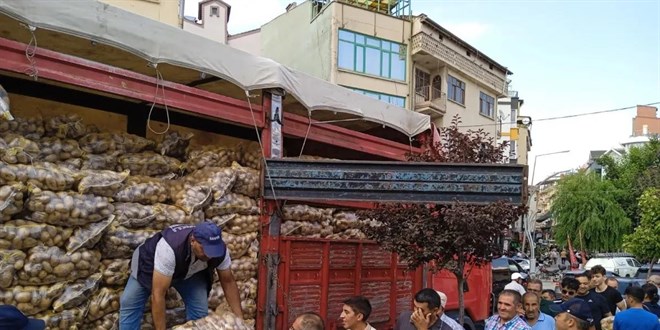 20 ton patates ücretsiz dağıtıldı!