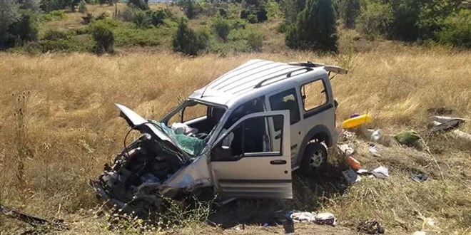 Konya Beyşehir'de kaza: 2 ölü, 3 yaralı!