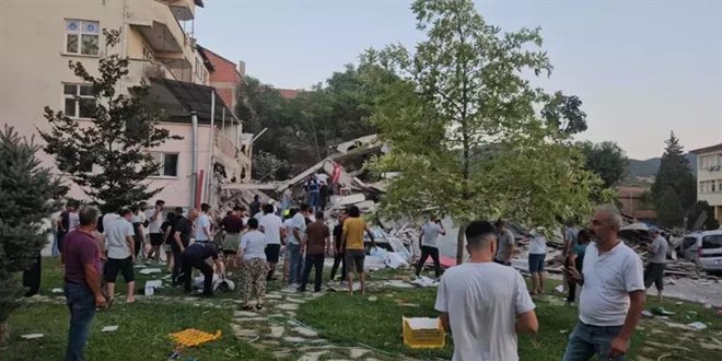Sındırgı depremi sonrası artçılar korkutuyor!
