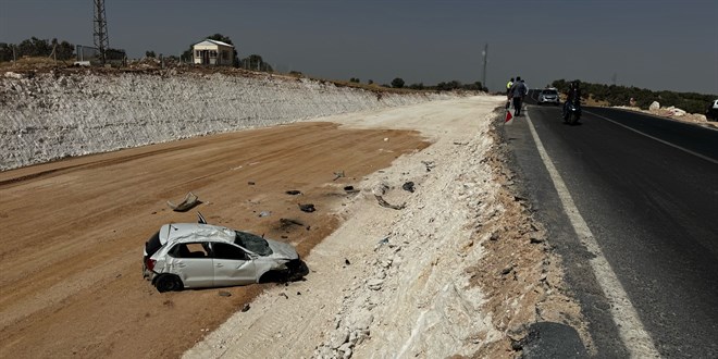 Mardin'de yan yola düşen otomobildeki 1 kişi öldü