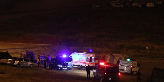 Çadırda karbonmonoksit gazından zehirlenen çift yaşamını yitirdi