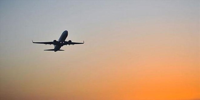 İran batı hava sahasını geçici olarak kapattı