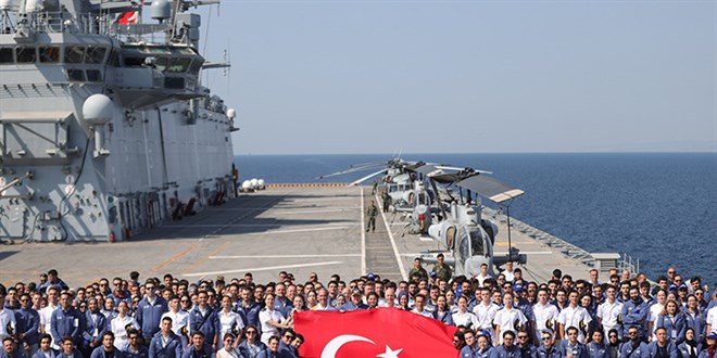 Gençlerin TCG Anadolu gemisiyle 'Zafer Yolculuğu' gururu