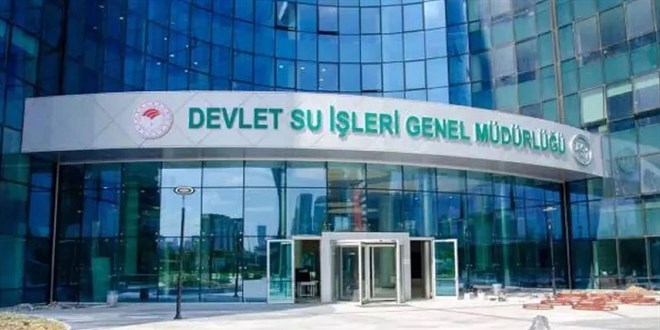 Uşak'ta İçme Suyu Krizi Derinleşiyor: Belediye ve DSİ Karşı Karşıya