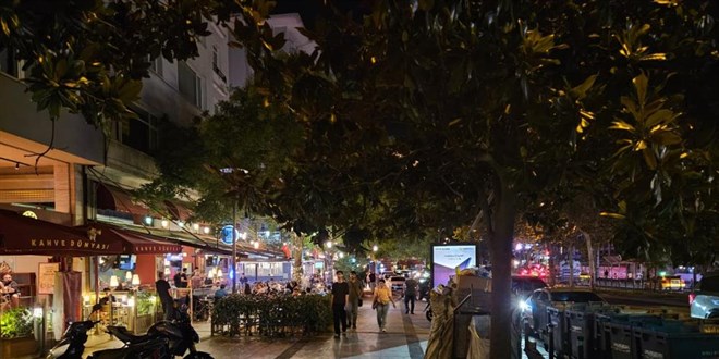Balıkesir'de meydana gelen deprem İstanbul'da da hissedildi