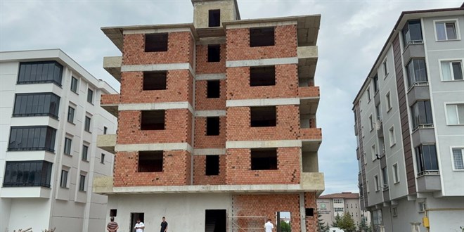15 yaşındaki Büşra, inşaatta ölü bulundu!