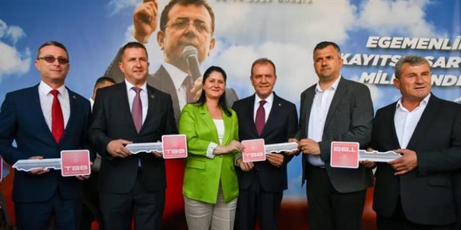 Türkiye Belediyeler Birliği'nden Belediyelere 54 Yeni Hizmet Aracı