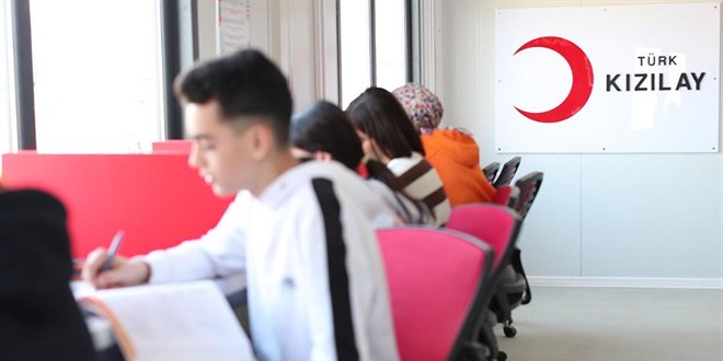Deprem bölgesinden 504 öğrenci YKS'de başarıyla üniversiteye yerleşti