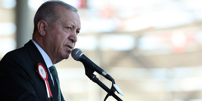Erdoğan: Zafiyet bekleyenlerin hepsini hüsrana uğrattık!
