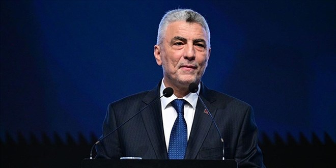 Bolat: OECD'de en hızlı büyüyen 2'nci, G20'de 4'üncü ülkeyiz