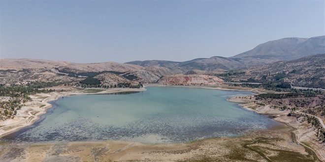 Yağışlar azaldı, barajların doluluk oranı düştü