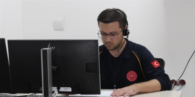 112 Acil Çağrı Merkezi'nde görevli doktor, gelen telefonla dedesinin öldüğünü öğrendi