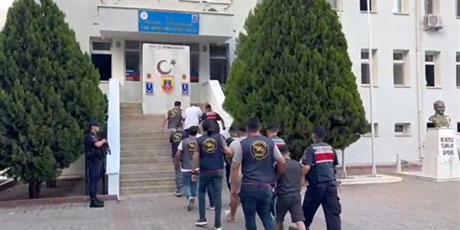 FETÖ tehdidiyle milyonluk vurgun! 5 sahte polis yakalandı