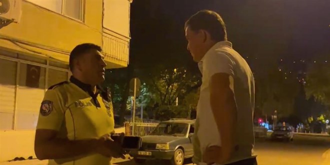 Ehliyetsiz sürücü: 'Ehliyetimi dün almıştım, galiba beni dolandırdılar'
