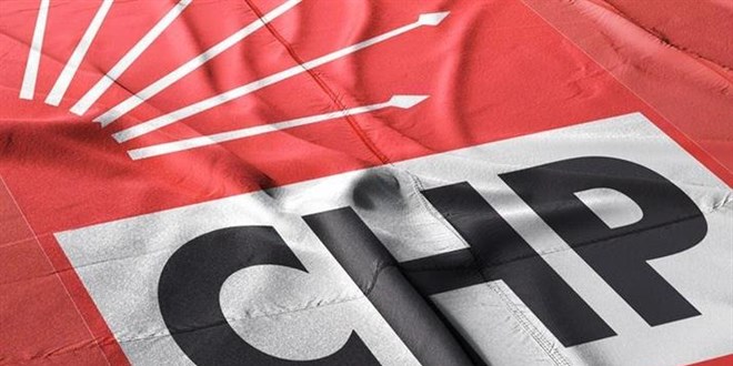 Beykoz'da CHP'li iki meclis üyesi partilerinden istifa etti