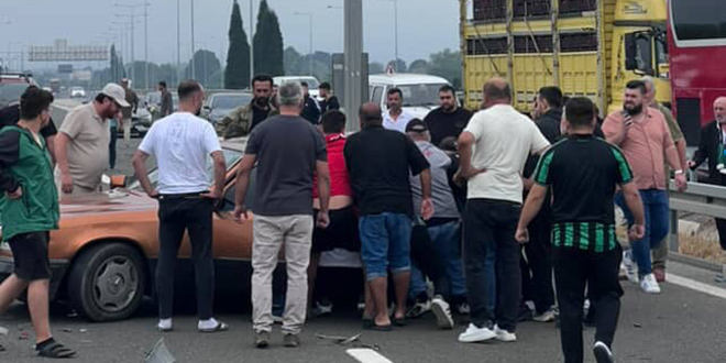 Otoyolda aracın hurdaya döndüğü kazada acı haber: 2 ölü