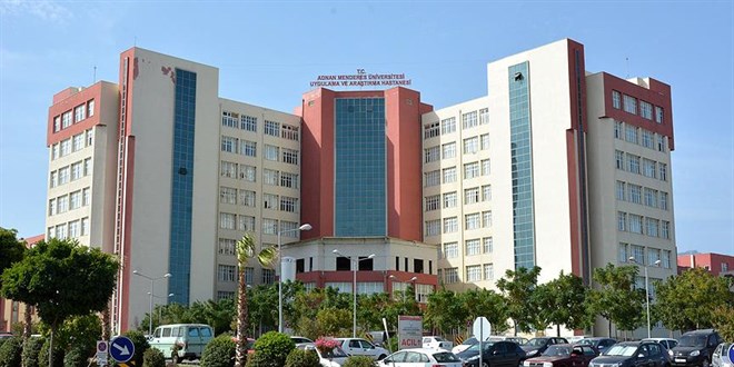'Bıçak parası' iddiasında Üniversite profesörü görevden uzaklaştırdı