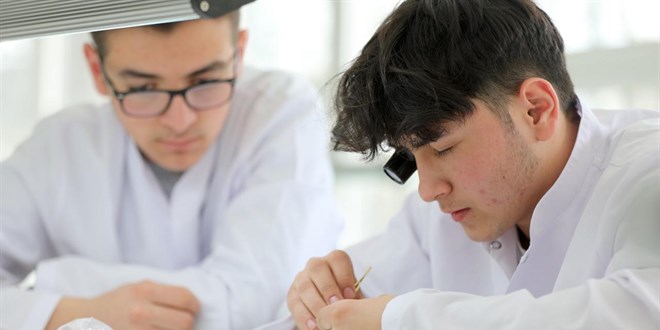 Özel programlı fen liselerinde yeni dönem