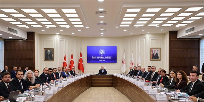 Üçlü Danışma Kurulu, 'Sendikal örgütlenmenin yaygınlaştırılması' gündemiyle toplandı