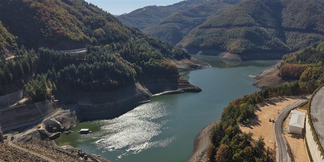 'Su şehri'nde su krizi: Barajlar kurudu, içecek suyu kalmadı
