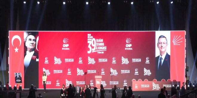 CHP'nin 39'uncu Olağan İstanbul İl Kongresi yapılıyor