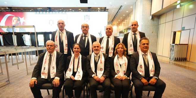 Ahmet Ürkmezgil, Beşiktaş divan kurulu başkanı oldu