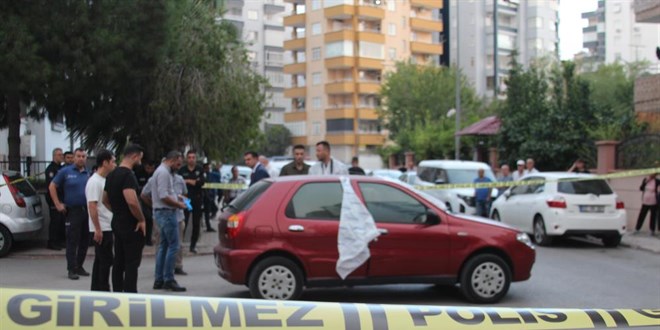 Otomobilde sır ölüm: Darp izlerine rastlandı