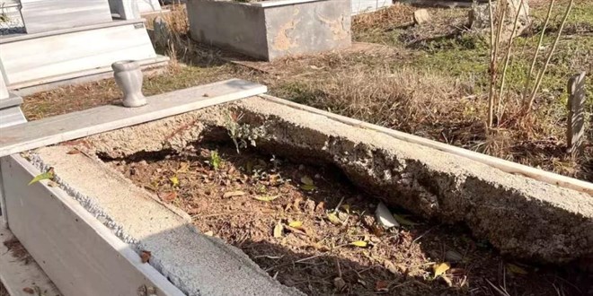 Mezarlıktan çaldığı mermerleri evinde kullanan şüpheli serbest bırakıldı