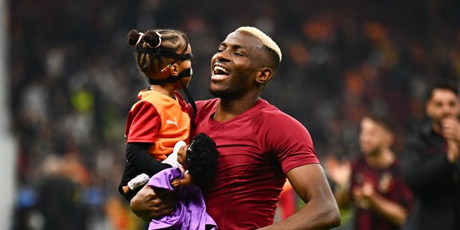 Şampiyonlar Ligi'nde Victor Osimhen'in gecesi