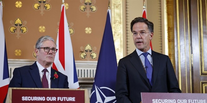 Rutte: Putin'in parası, askerleri ve fikirleri tükeniyor