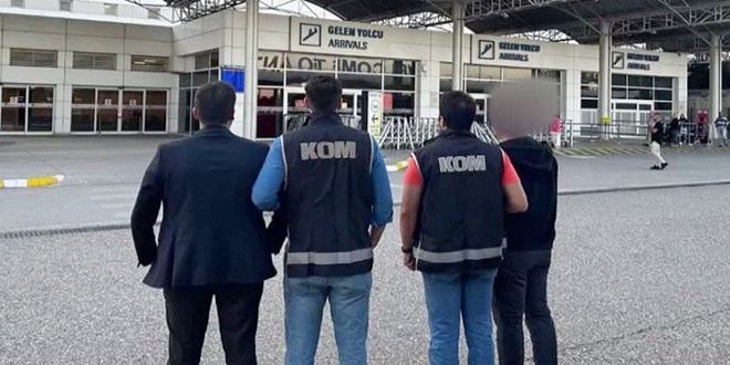 Antalya Havalimanı Gümrüğünde zimmet operasyonu: 5 memur tutuklandı