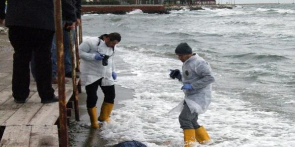 Yalova sahilde ceset bulundu