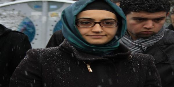 Türbanı nedeniyle Gıda Mühendisleri Odası'na kayıt edilmediğini iddia etti