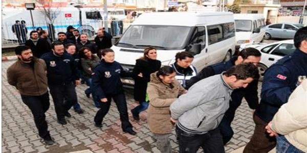 Bitlis'te KCK operasyonu, 8 gözaltı