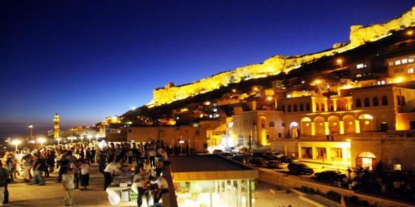 Mardin'e turist akn