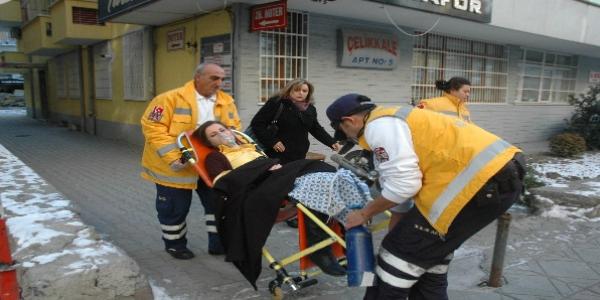 Başkent'te doğalgaz zehirlenmesi