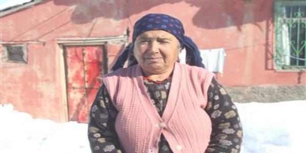 Öldürülen Sakine Çansız'ın komşuları üzgün