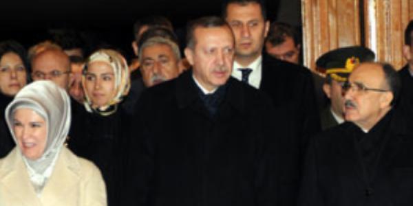 Erdoğan'dan kabine revizyonu açıklaması