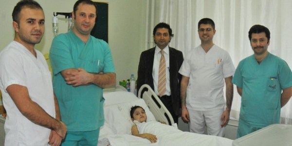 8 yaşındaki Muhammet'e böbrek nakli