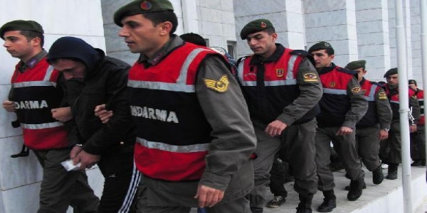 Üniversite öğrencili gasp tuzağına 8 tutuklama